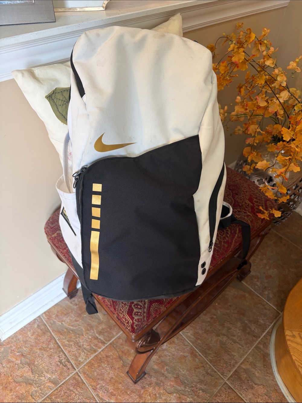 Nike Elite Men's White and Black Backpack with Gold Swoosh